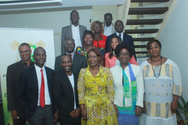 Rencontre entre la Soci&eacute;t&eacute; Civile et l&rsquo;&eacute;quipe de la Coordination Nationale du Programme Compact-CI